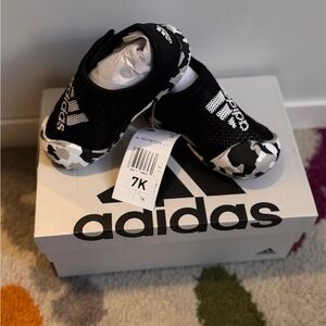Adidas Black and White Sneakers Sleek Design
